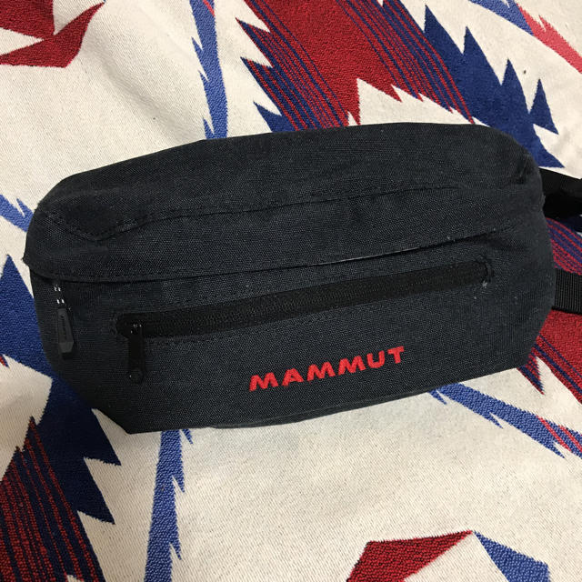 Mammut(マムート)のMAMMUT ボディバッグ レディースのバッグ(ボディバッグ/ウエストポーチ)の商品写真