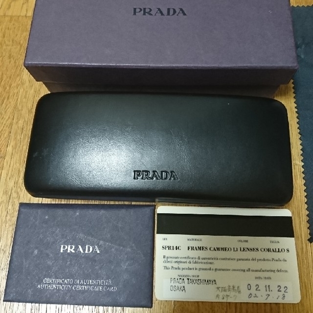 PRADA(プラダ)のPRADA プラダ サングラス ピンク レディースのファッション小物(サングラス/メガネ)の商品写真