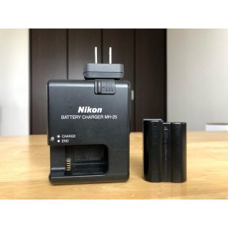 ニコン(Nikon)の【さんすたフリマ】Nikon純正バッテリー&充電器 EL-EN15(バッテリー/充電器)