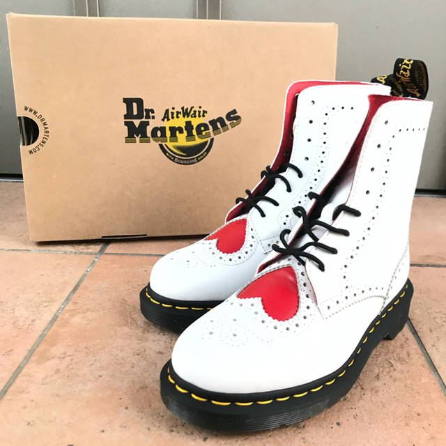 【Dr.martens】ハート バレンタイン ブーツ | フリマアプリ ラクマ