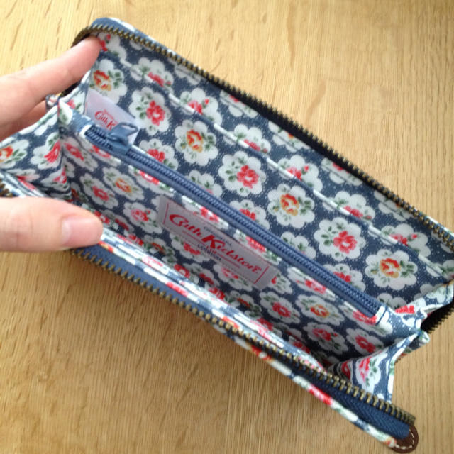 Cath Kidston(キャスキッドソン)のCath Kidston ウォレット レディースのファッション小物(財布)の商品写真