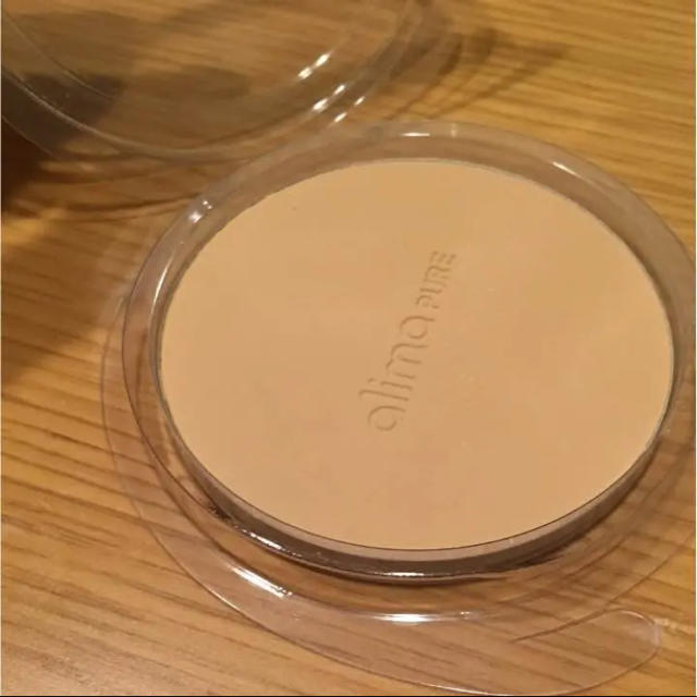 Cosme Kitchen(コスメキッチン)のコスメキッチン購入品！alimaPURE ファンデーションセット コスメ/美容のベースメイク/化粧品(ファンデーション)の商品写真