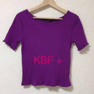 ケービーエフプラス(KBF+)の未使用☆KBF +トップス(Tシャツ(半袖/袖なし))