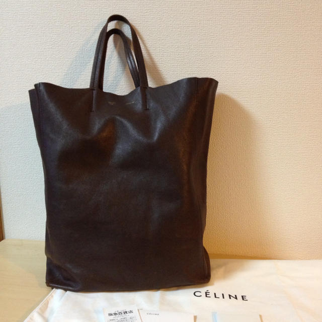 ほぼ未使用♡ CELINE 縦カバ ネイビー ラムスキンバッグ