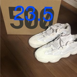 アディダス(adidas)の【23.5センチ】adidas yeezy 500 アディダス イージー (スニーカー)