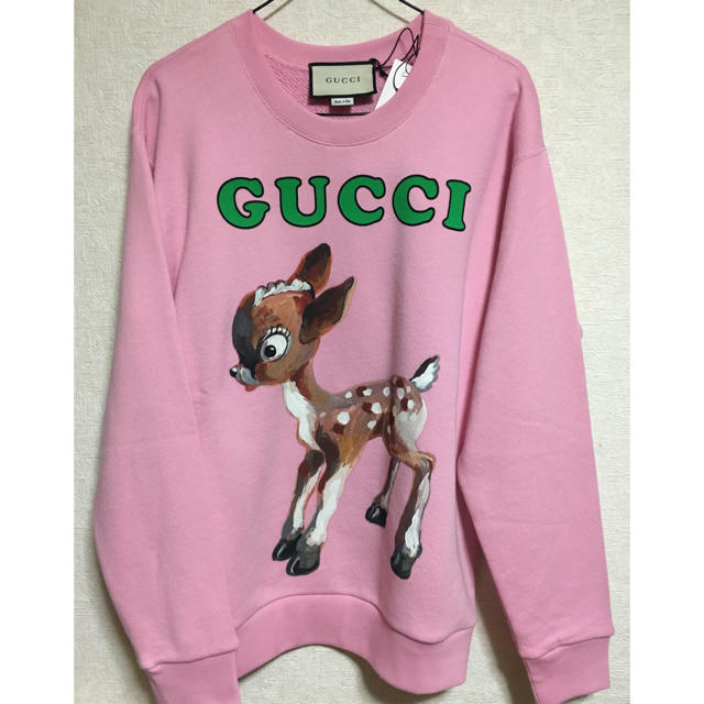 Gucci(グッチ)の●GUCCIグッチ18awバンビ柄ピンクスウェット●レディースXS新品未使用 レディースのトップス(トレーナー/スウェット)の商品写真