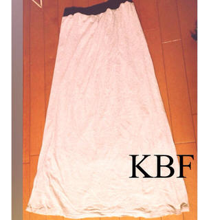 ケービーエフ(KBF)のKBFロングスカート(ロングスカート)