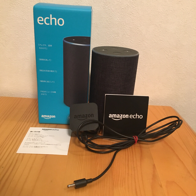 ECHO(エコー)のamazon echo スマートスピーカー(ファブリック) スマホ/家電/カメラのオーディオ機器(スピーカー)の商品写真