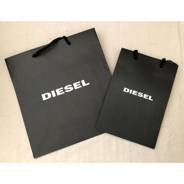 DIESEL(ディーゼル)の紙袋ブランド レディースのバッグ(ショップ袋)の商品写真