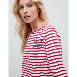 トミーヒルフィガー(TOMMY HILFIGER)の【Sサイズ】新品未使用 Tommy Hilfiger ロングスリーブ Tシャツ(Tシャツ(長袖/七分))