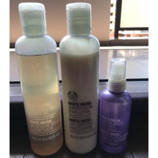 ザボディショップ(THE BODY SHOP)の☆いくあや様専用☆ THE BODY SHOP ホワイトムスク(ボディローション/ミルク)