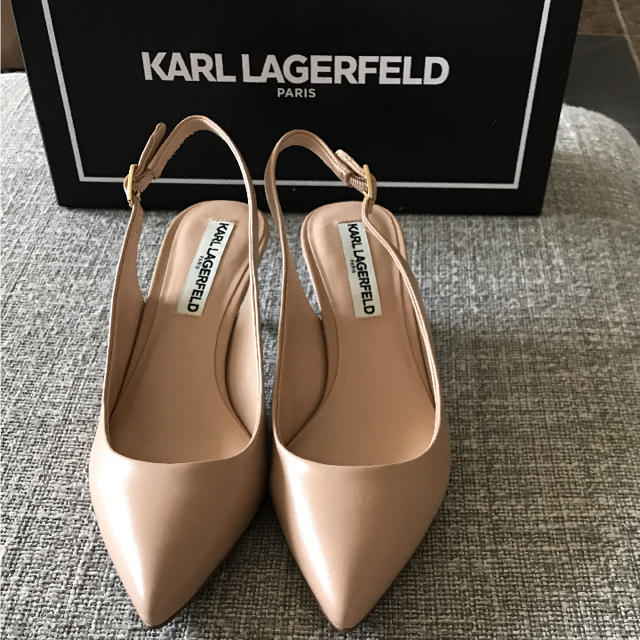 Karl Lagerfeld(カールラガーフェルド)の値下げしました！パンプス レディースの靴/シューズ(ハイヒール/パンプス)の商品写真