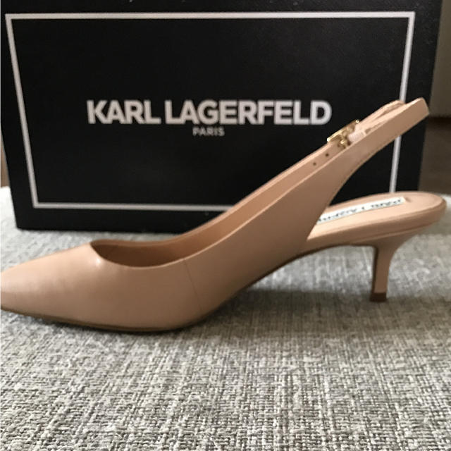 Karl Lagerfeld(カールラガーフェルド)の値下げしました！パンプス レディースの靴/シューズ(ハイヒール/パンプス)の商品写真