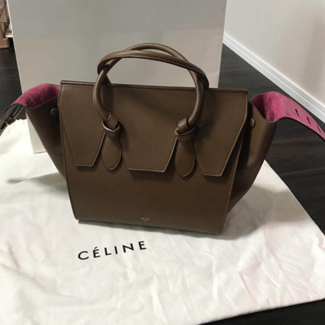 celine(セリーヌ)のCELINE セリーヌ タイ バッグ レディースのバッグ(ハンドバッグ)の商品写真