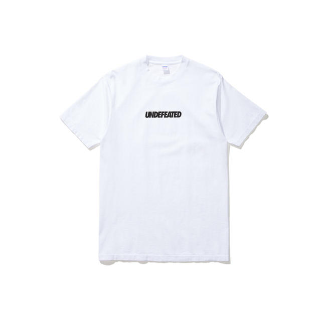 UNDEFEATED　前プリント　ロゴプリント　USA製　半袖Tシャツ　Ｌサイズ