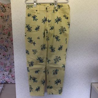 セポ(CEPO)の花柄パンツ(カジュアルパンツ)