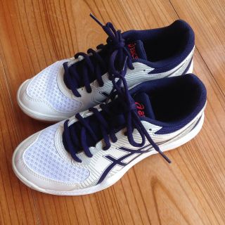 アシックス(asics)のasics バレーボールシューズ 22.5㎝(バレーボール)