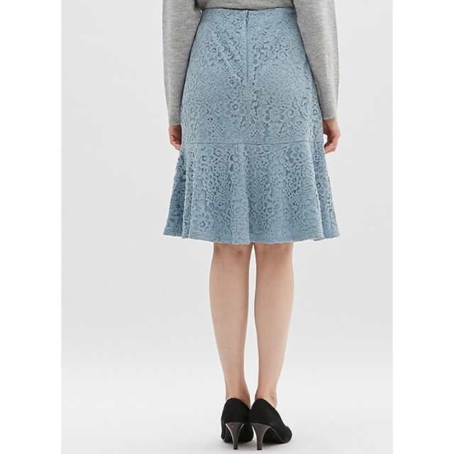 GU(ジーユー)のお値下げ♡繊細レース ペプラム膝丈スカート GUジーユー水色 淡青 ブルー  レディースのスカート(ひざ丈スカート)の商品写真