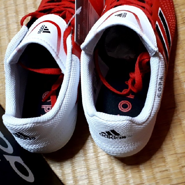 adidas(アディダス)のadidas COPA 17.3 HG J 23cm スポーツ/アウトドアのサッカー/フットサル(シューズ)の商品写真