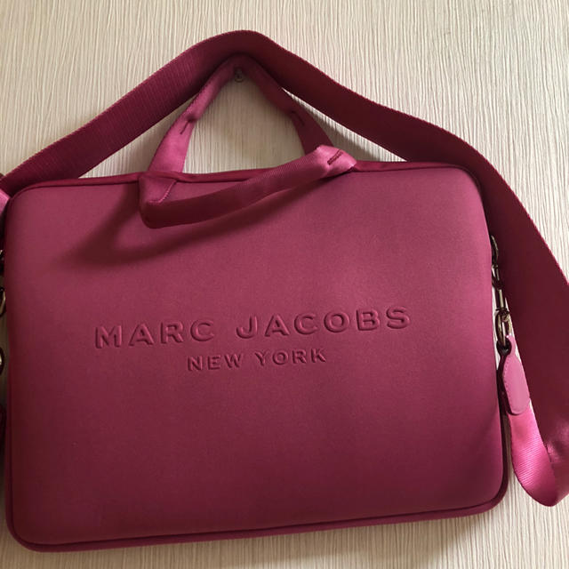 98%OFF!】 MARC JACOBS パソコンケース