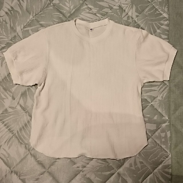 UNIQLO(ユニクロ)の最終値下げ！ユニクロ ワッフル クルーネックシャツ レディースのトップス(Tシャツ(半袖/袖なし))の商品写真