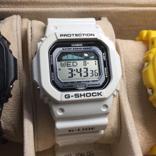 ジーショック(G-SHOCK)の送料込み 電池新品 G-LIDE GLX-5600 スピード 白 タイドグラフ(サーフィン)