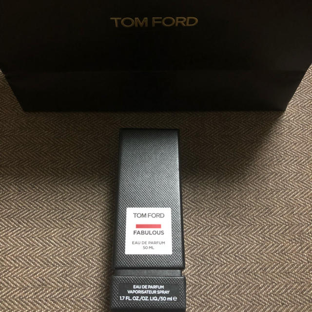 TOM FORD(トムフォード)のTom Ford 香水 fucking fabulous ほぼ新品 コスメ/美容の香水(ユニセックス)の商品写真