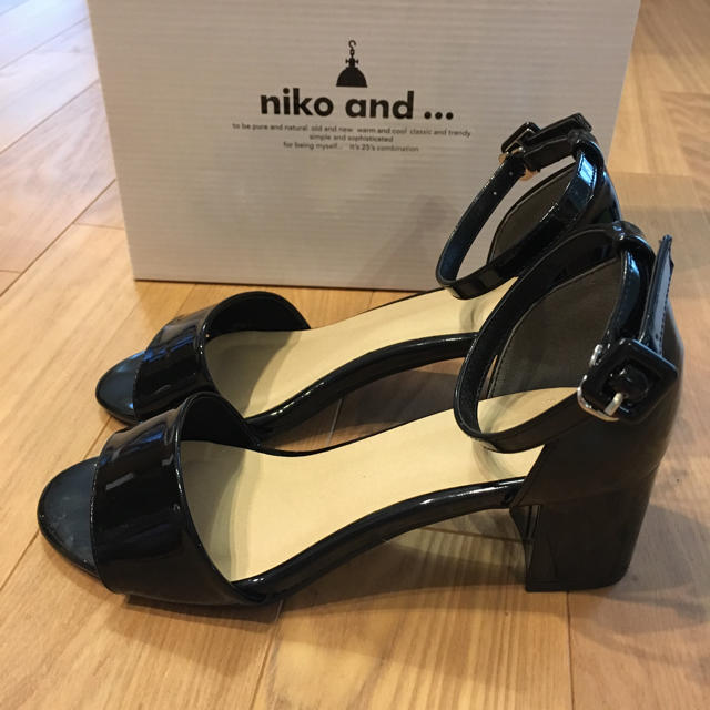 niko and...(ニコアンド)のniko and…サンダル M レディースの靴/シューズ(サンダル)の商品写真