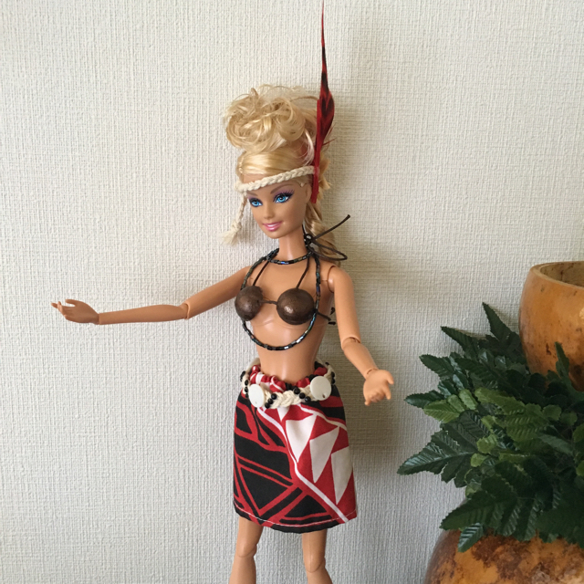 人気ブラドン Barbie - バービー 人形タヒチアン衣装【No.24】 人形
