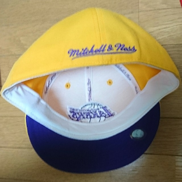 MITCHELL & NESS(ミッチェルアンドネス)のLAKERS Mitchell&Ness NEWERA cap メンズの帽子(キャップ)の商品写真