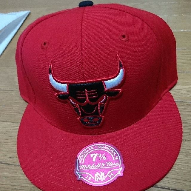 MITCHELL & NESS(ミッチェルアンドネス)のBULLS Mitchell&Ness NEWERA cap メンズの帽子(キャップ)の商品写真