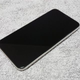 アイフォーン(iPhone)のモニ様【ほぼ新品・SIMフリー】お！ iphone x 64GB シルバー(スマートフォン本体)