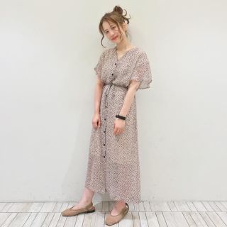 Kastane - kastane 花柄シフォンワンピースの通販 by すず's shop ... 花柄シフォンワンピース カスタネ 新品タグ付き