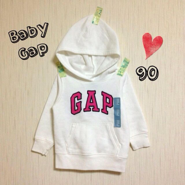 babyGAP(ベビーギャップ)のBaby Gap定番ロゴトレーナー 90 キッズ/ベビー/マタニティのキッズ服男の子用(90cm~)(その他)の商品写真