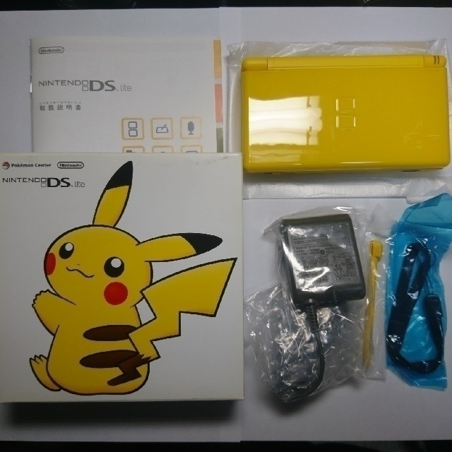 【美品】DS lite ピカチュウ エディション【任天堂】ゲームソフト/ゲーム機本体