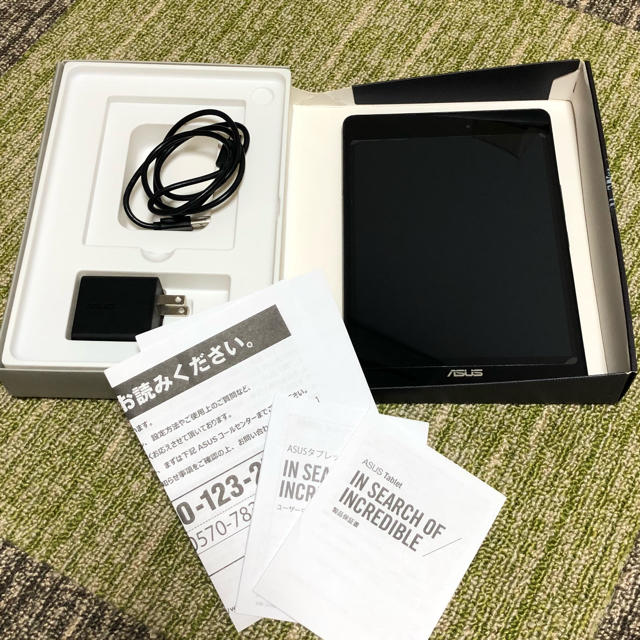 ASUS(エイスース)の【週末価格！！】ASUS ZenPad 3 8.0 スマホ/家電/カメラのPC/タブレット(タブレット)の商品写真