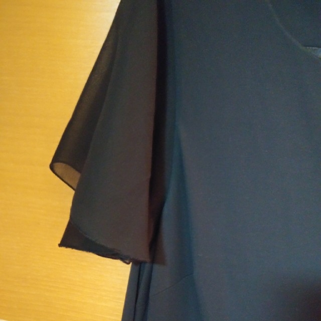 INED(イネド)のINED　大きいサイズ15号　黒ワンピース レディースのワンピース(ひざ丈ワンピース)の商品写真