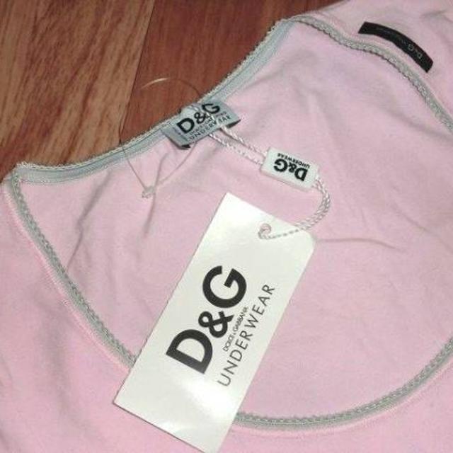 DOLCE&GABBANA(ドルチェアンドガッバーナ)の新品 タグ付き■ D&G ドルガバ■ 猫顔・袖なし カットソー■ピンク■綿■M■ レディースのトップス(Tシャツ(半袖/袖なし))の商品写真