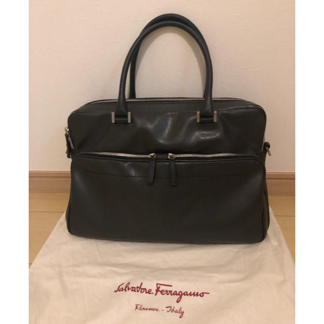 Salvatore Ferragamo(サルヴァトーレフェラガモ)の専用 Salvatore Ferragamo フェラガモ ブリーフケース メンズのバッグ(ビジネスバッグ)の商品写真