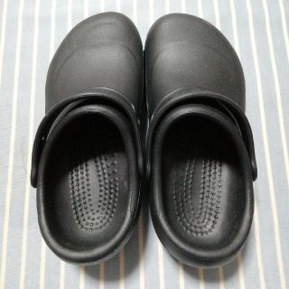 クロックス(crocs)の【新品】クロックス　ビストロ　黒　23cm(サンダル)