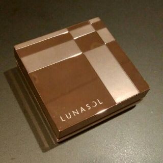 ルナソル(LUNASOL)のLUNASOL　カラーリングクリーミィチークス　02ソフトオレンジ(チーク)