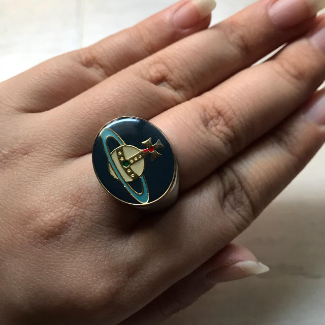 Vivienne Westwood(ヴィヴィアンウエストウッド)のエナメルボタン Ring レディースのアクセサリー(リング(指輪))の商品写真