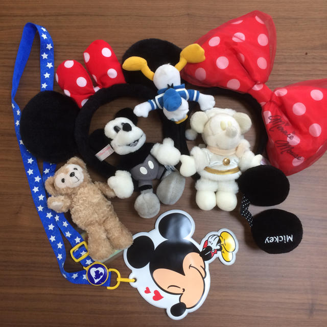 Disney(ディズニー)のディズニーグッズ 8点セット！ エンタメ/ホビーのおもちゃ/ぬいぐるみ(キャラクターグッズ)の商品写真