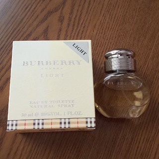 バーバリー(BURBERRY)のBURBERRY ライト 30ml. 未使用(香水(女性用))