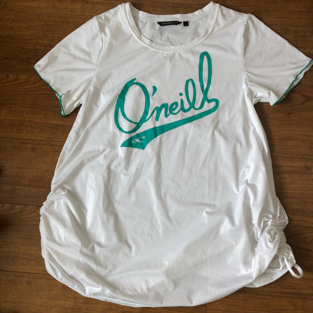 O'NEILL(オニール)のオニール 水着 ラッシュガード Tシャツ レディースM ホワイト レディースの水着/浴衣(水着)の商品写真