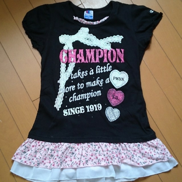 Champion(チャンピオン)のふたりのママ様、専用！140㎝  Tシャツ  女の子☆☆ キッズ/ベビー/マタニティのキッズ服女の子用(90cm~)(Tシャツ/カットソー)の商品写真