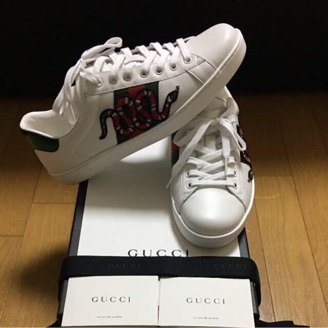 残りわずか】 Gucci 26cm スネーク GUCCI - スニーカー - kajal.pl