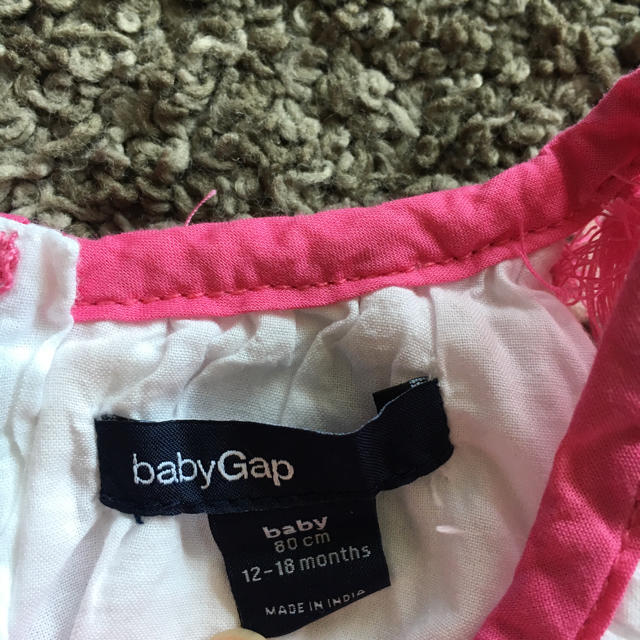 babyGAP(ベビーギャップ)の《sold out》baby Gapフリンジつきキャミソールワンピース キッズ/ベビー/マタニティのベビー服(~85cm)(ワンピース)の商品写真