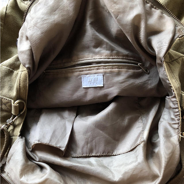 H&M(エイチアンドエム)のH&M バッグ レディースのバッグ(ショルダーバッグ)の商品写真