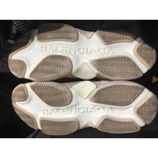 Balenciaga(バレンシアガ)の最終値下げ balenciaga triples 42 バレンシアガ  メンズの靴/シューズ(スニーカー)の商品写真